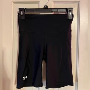 Under Armor Compression Bike Shorts